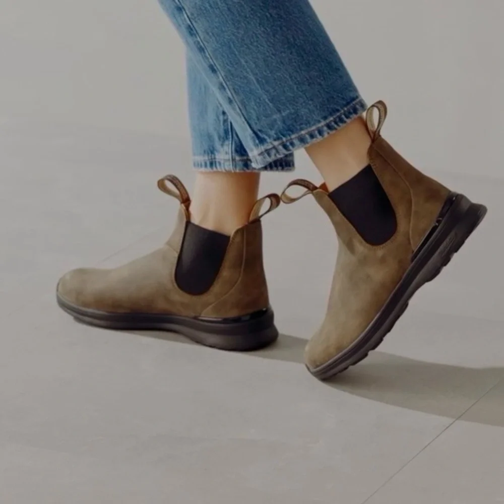 Blundstone #2144 active